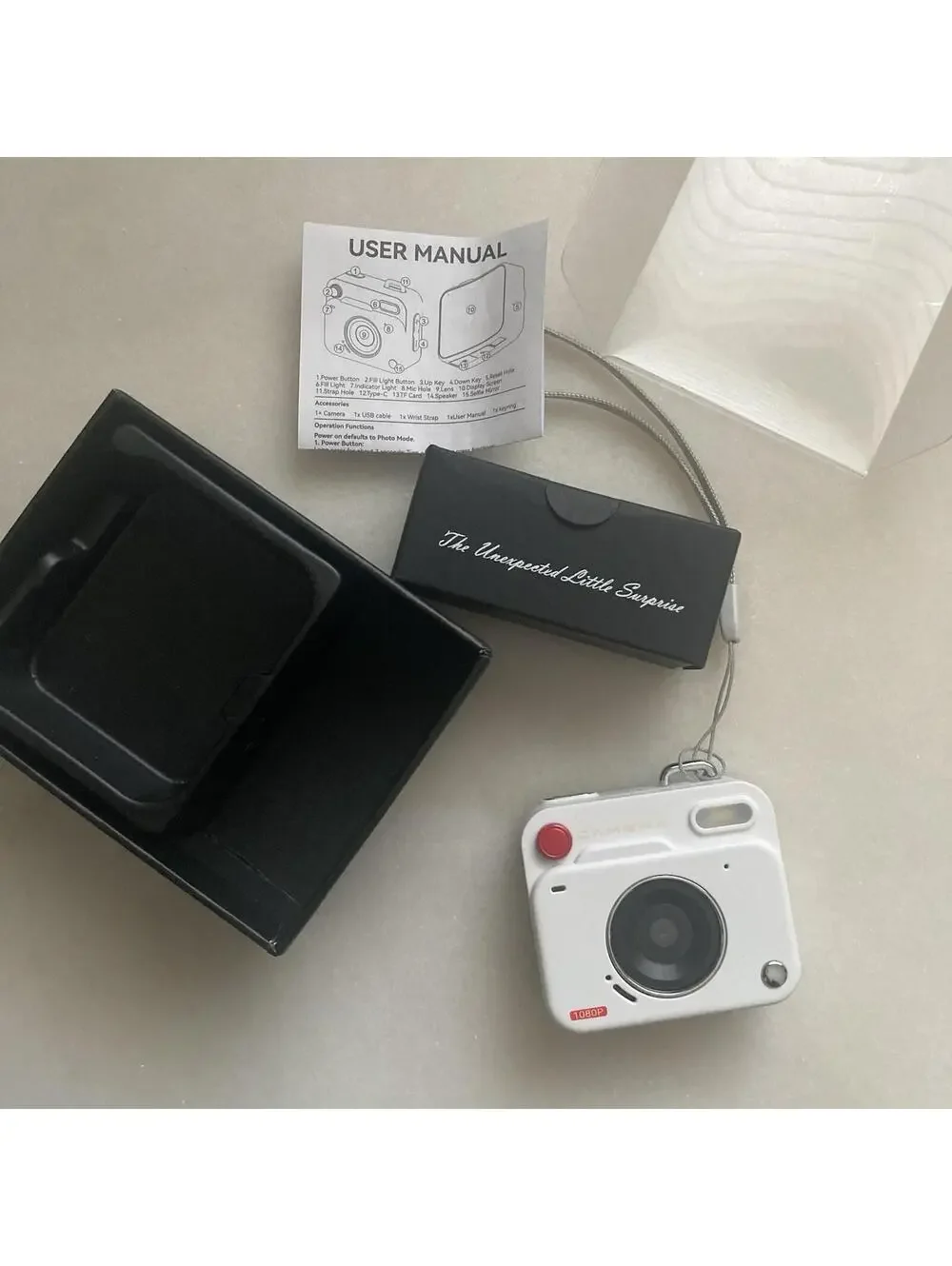 White Y6000 CCD Mini Camera Student Children'S Digital Camera 1080P HD Portable